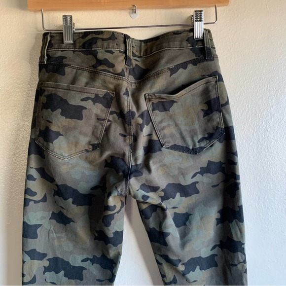 L'AGENCE Margot cropped camouflage-print high-rise skinny jeans Size 23 - Picture 9 of 12